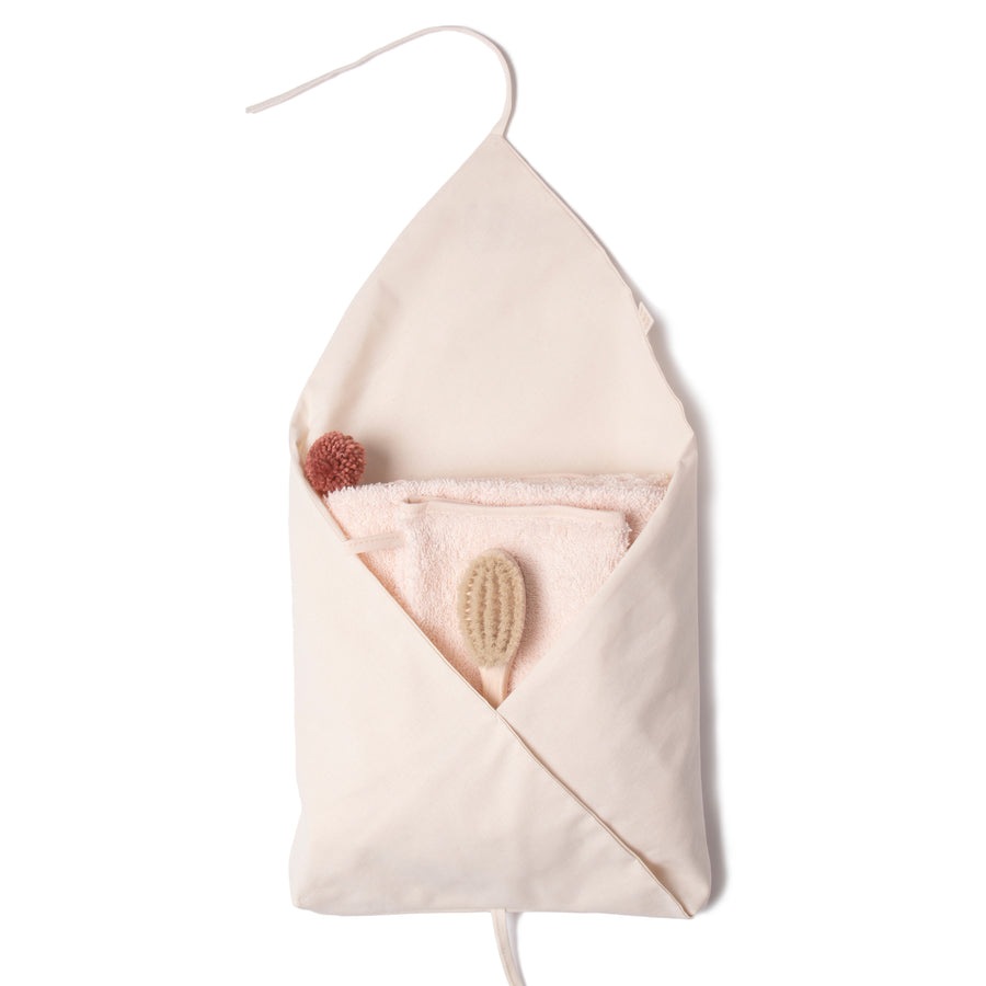 nobodinoz-cute-baby-bath-cape-pink- (6)