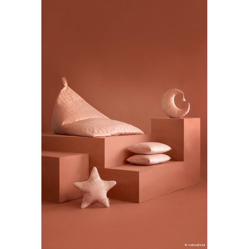 nobodinoz-essaouira-velvet-beanbag-bloom-pink- (5)