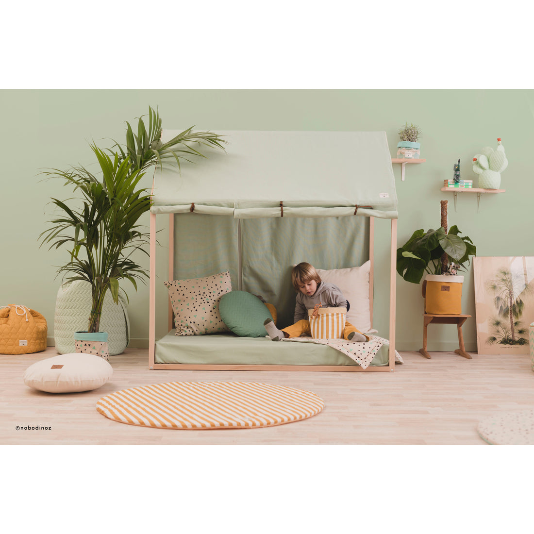 nobodinoz-fitted-sheet-alhambra-provence-green- (6)