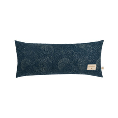 nobodinoz-hardy-long-cushion-gold-bubble-night-blue- (1)