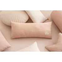 nobodinoz-hardy-long-cushion-white-bubble-misty-pink- (3)