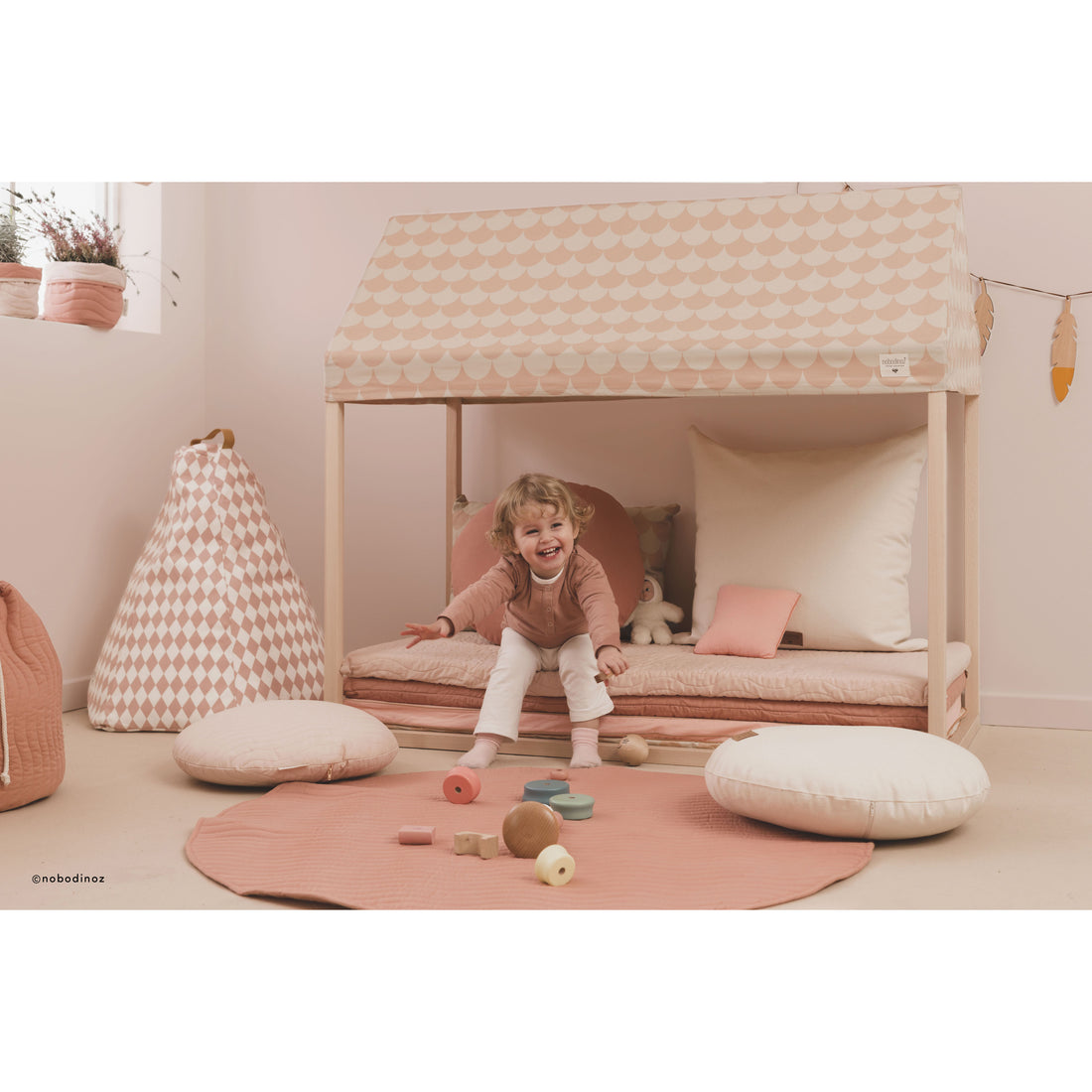 nobodinoz-mattress-monaco-dolce-vita-pink- (9)