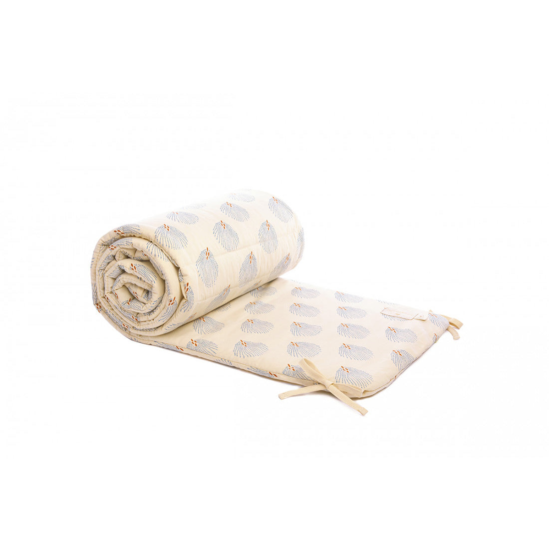 nobodinoz-nest-cot-bumper-blue-gatsby-cream- (1)