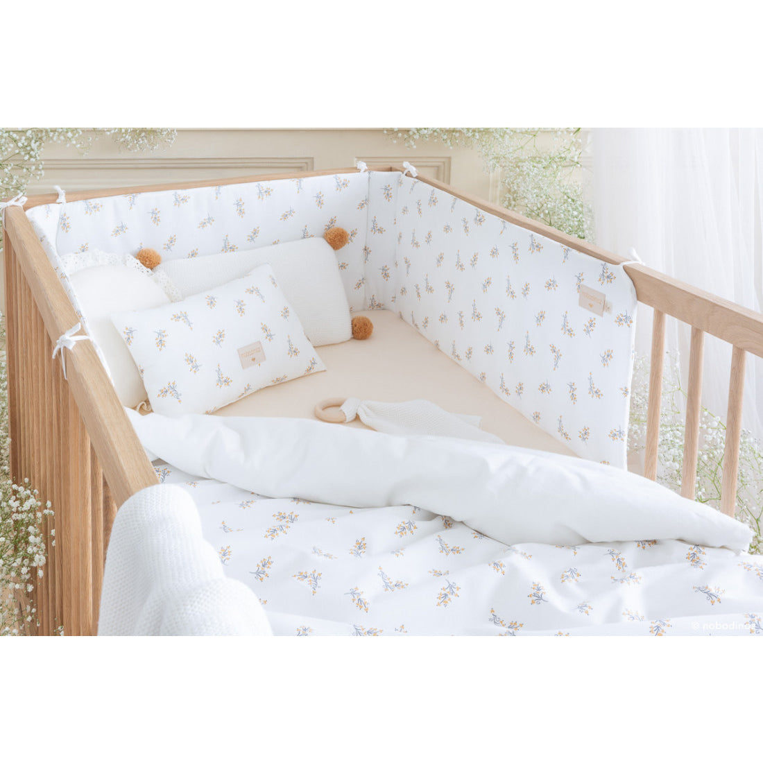 nobodinoz-nest-cot-bumper-flore-nobo-4921789- (3)