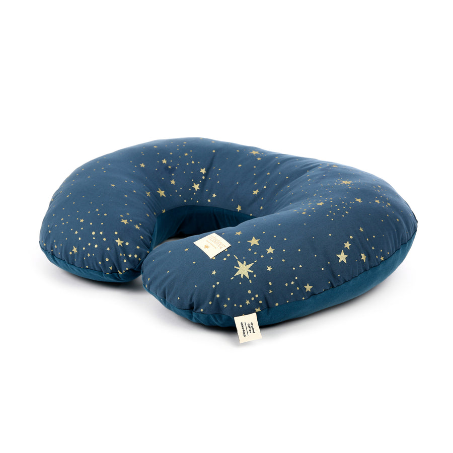 nobodinoz-nursing-pillow-sunrise-gold-stella-night-blue- (1)