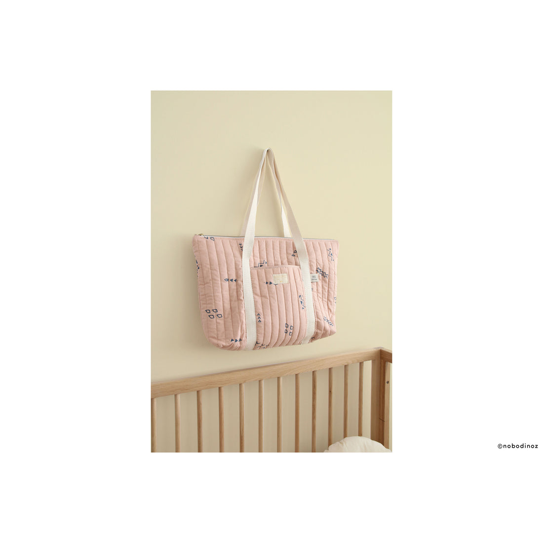 nobodinoz-paris-maternity-bag-blue-secrets-misty-pink- (7)