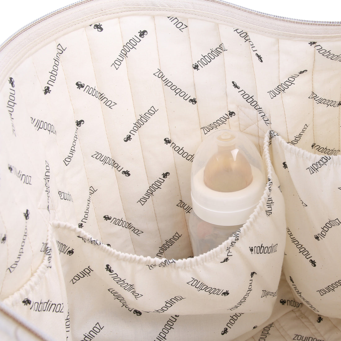 nobodinoz-paris-maternity-bag-white-bubble-aqua- (2)