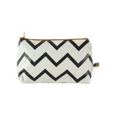 nobodinoz-pencil-case-capri-zigzag-black- (1)