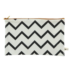 nobodinoz-pencil-case-roma-zigzag-black-01