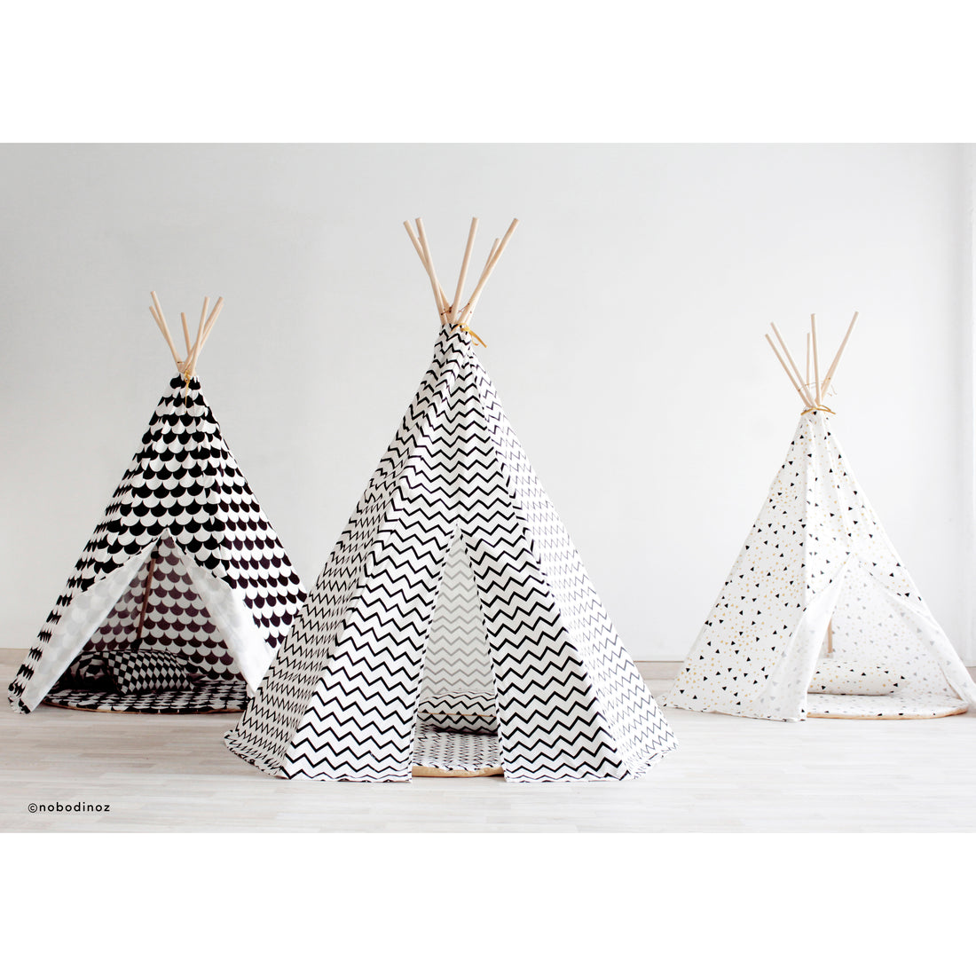 nobodinoz-phoenix-teepee-night-blue-eclipse-natural- (7)