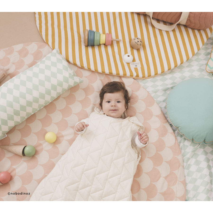 nobodinoz-sleeping-bag-bloom-pink- (6)