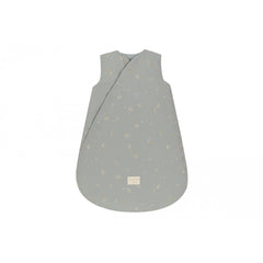 nobodinoz-snowy-warm-sleeping-bag-willow-soft-blue-nobo-4925862- (1)