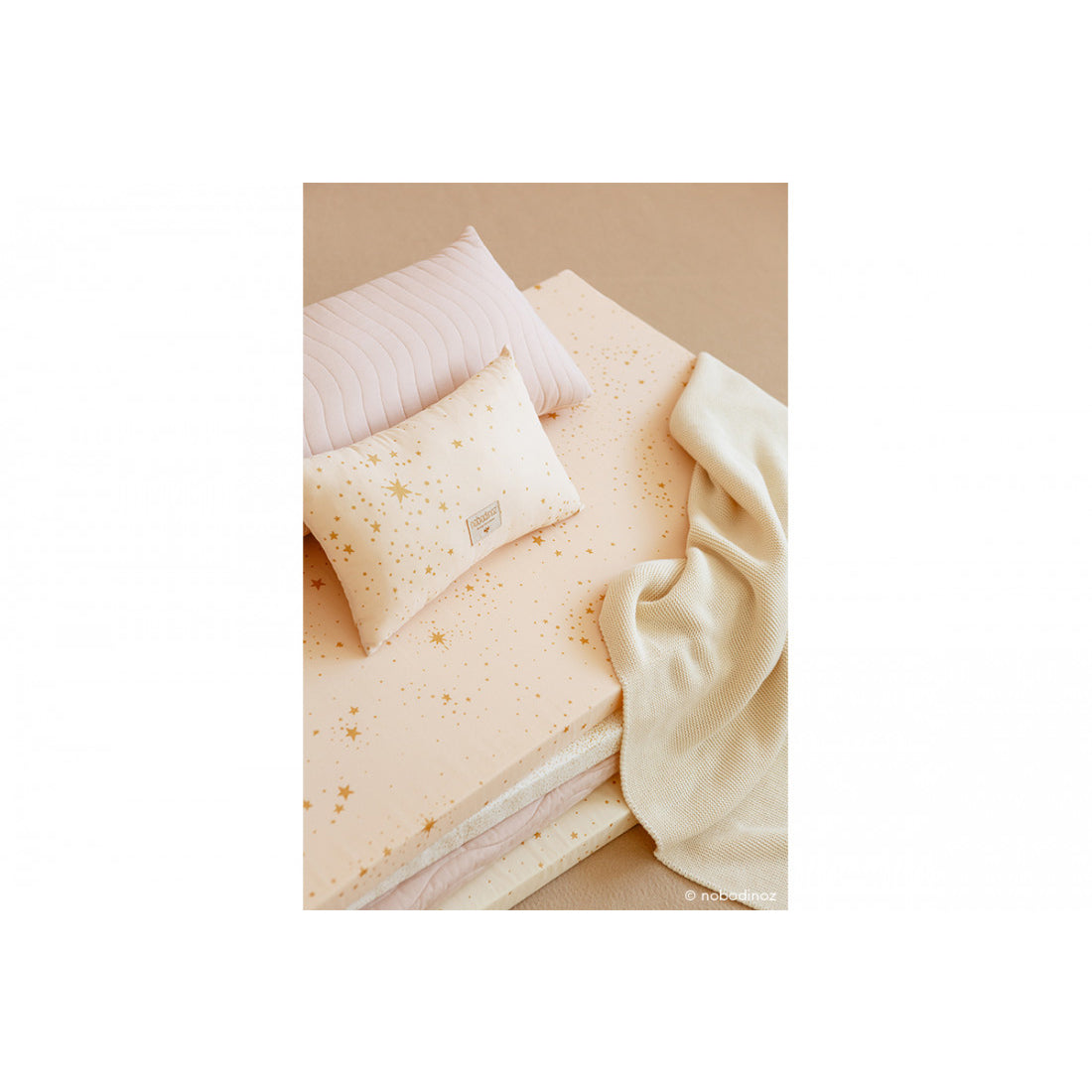 nobodinoz-st-barth-mattress-gold-stella-dream-pink- (4)
