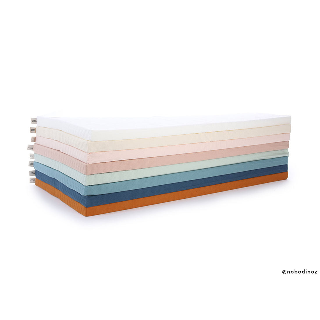 nobodinoz-st-barth-mattress-white-bubble-aqua- (6)