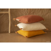 nobodinoz-sublim-cushion-farniente-yellow- (2)