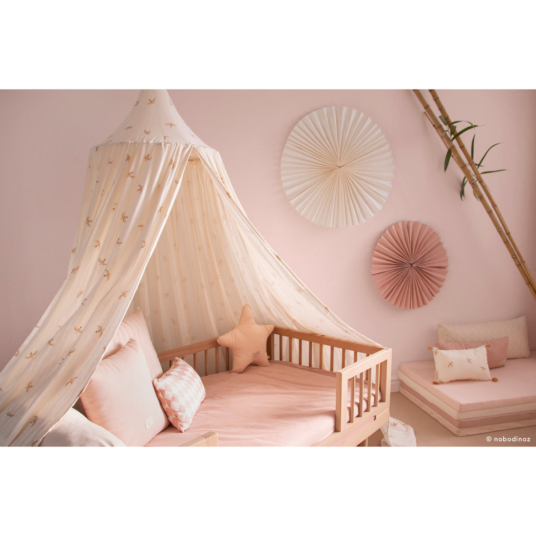 nobodinoz-sublim-cushion-gold-stella-white- (12)