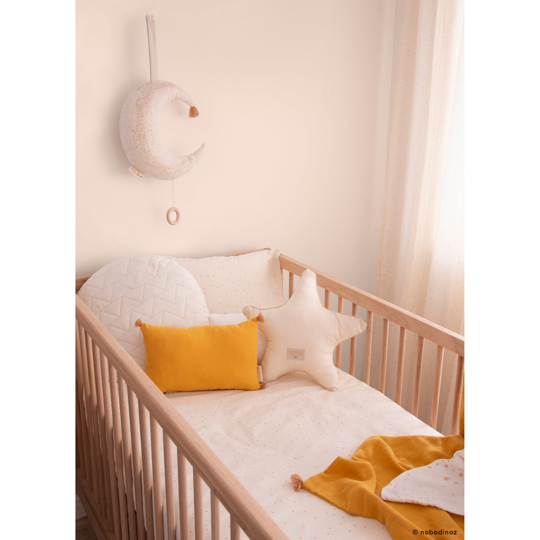 nobodinoz-treasure-summer-blanket-honey-sweet-dots-natural- (11)