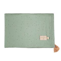 nobodinoz-treasure-summer-blanket-toffee-sweet-dots-eden-green- (1)