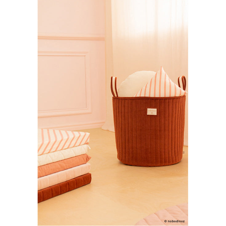 nobodinoz-velvet-toy-bag-wild-brown- (3)