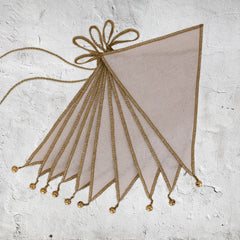 numero-74-bunting-garland-powder-no74-0102750- (1)
