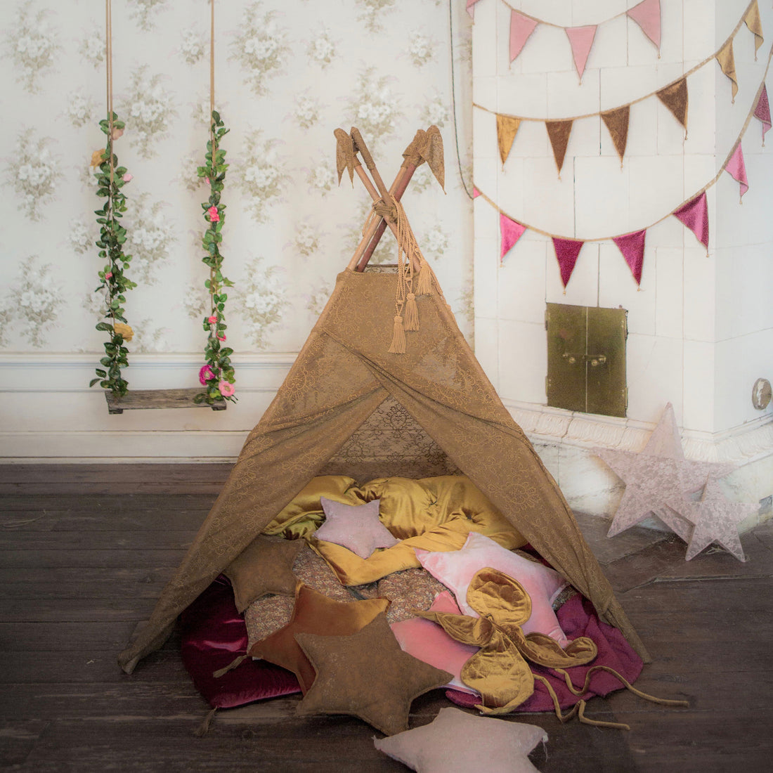 numero-74-bunting-garland-velvet-gold- (2)