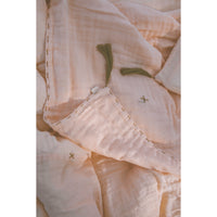 numero-74-nana-swaddle-pale-peach- (3)