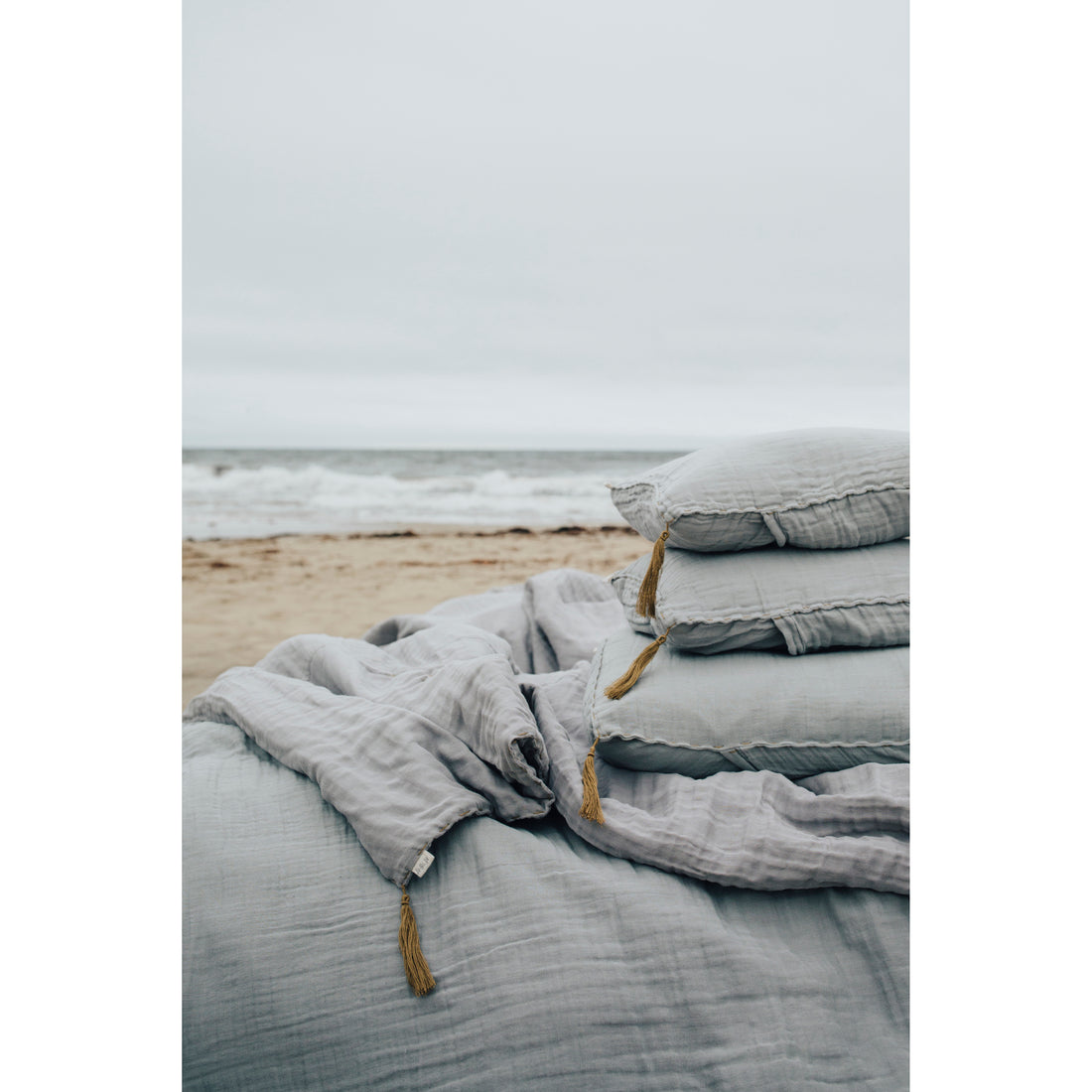 numero-74-nana-swaddle-stone-grey- (4)