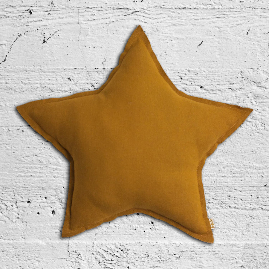 numero-74-organic-cotton-star-cushion-gold-no74-0061354- (1)