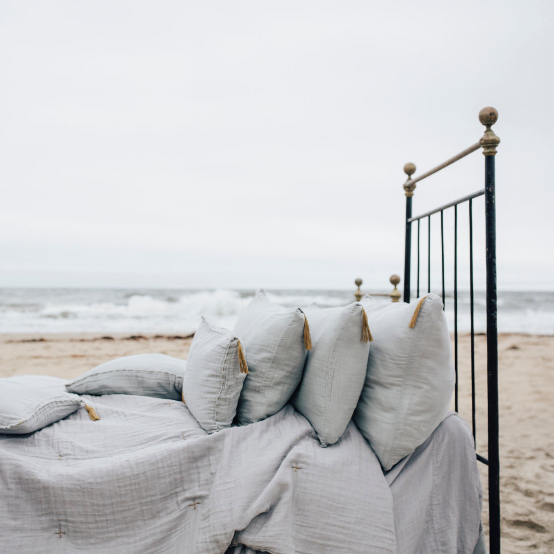 numero-74-top-flat-bed-sheet-plain-stone-grey- (6)