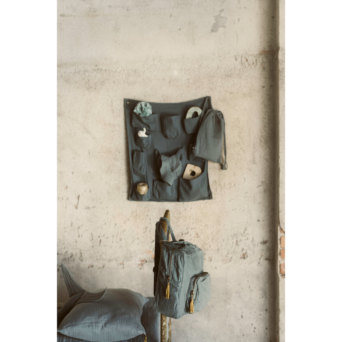 numero-74-wall-pocket-stone-grey- (4)