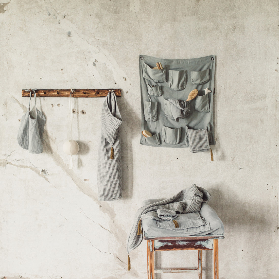 numero-74-wall-pocket-sweet-blue- (4)