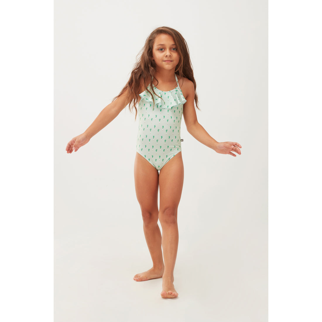 oeuf-ruffle-halter-swimsuit-leek-print- (2)