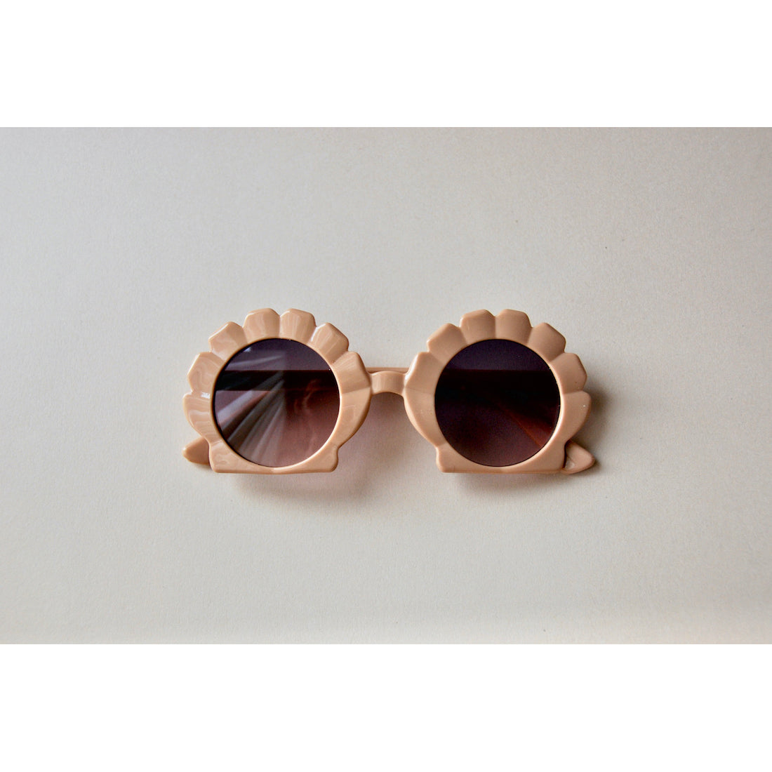 oh-little-deer-sunglasses-shell-salmon-ohld-sunglassm-qre-qrc-lg- (1)