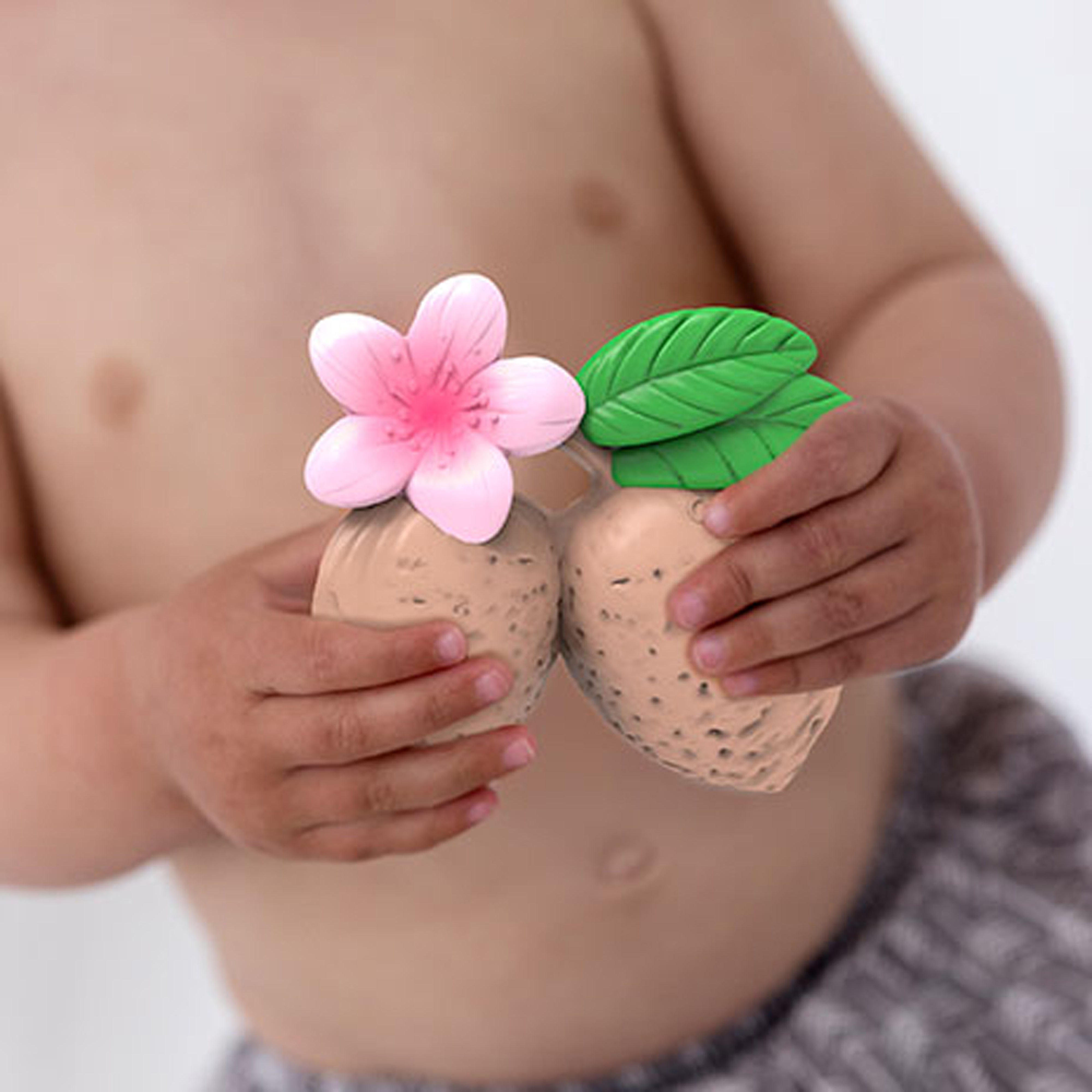 oli-&-carol-aly-the-almond-teether-olic-l-almond- (7)