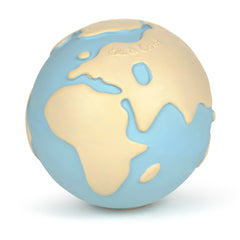 oli-&-carol-earthy-the-world-ball-teether- (1)