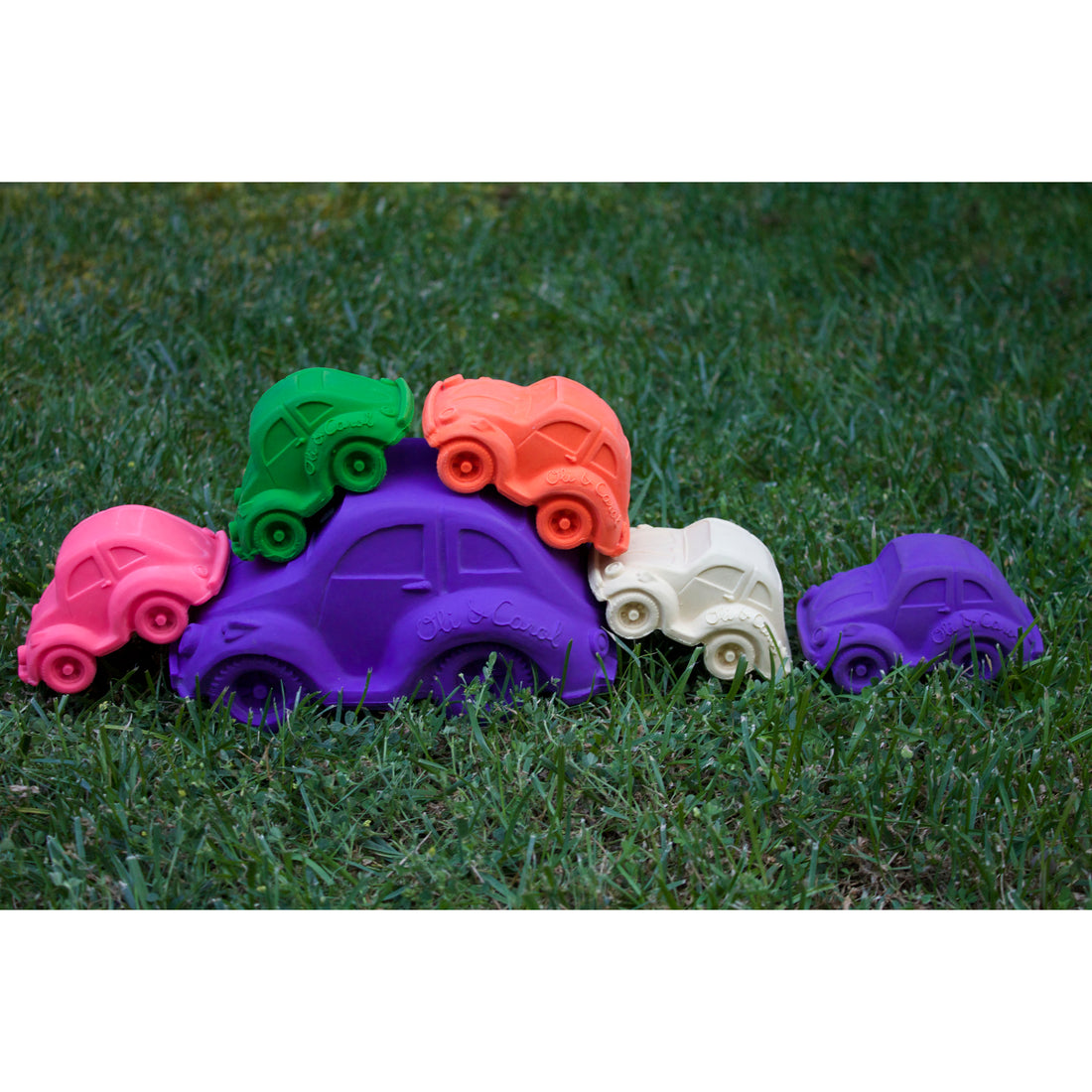 oli-&-carol-extra-large-beetle-car-teether- (48)