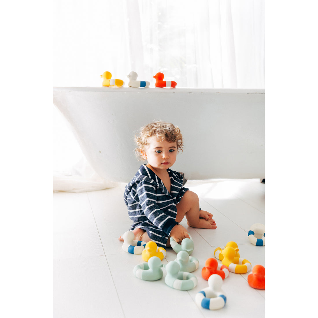 oli-&-carol-floatie-duck-mint- (23)
