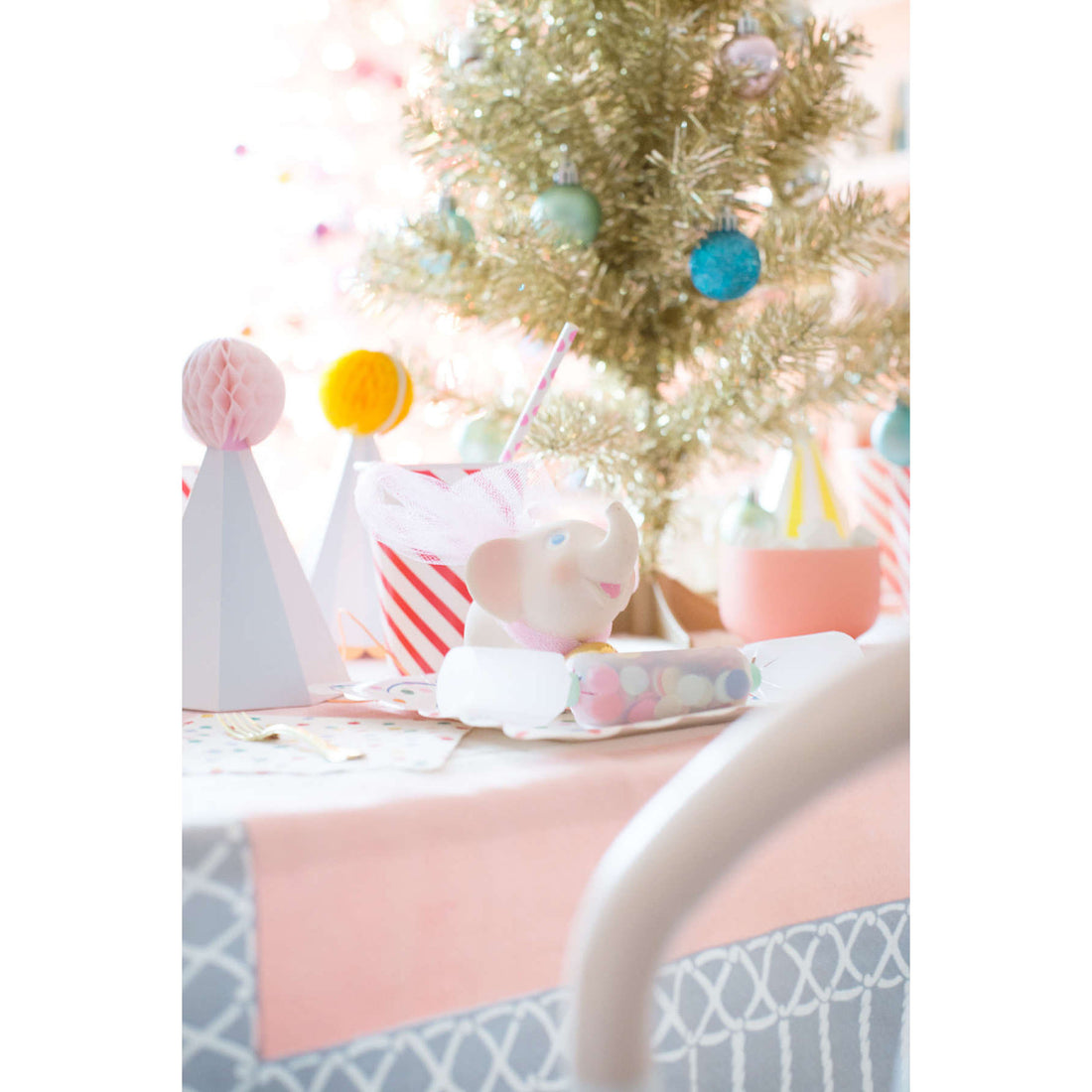 oli-&-carol-vintage-nelly-the-elephant-teether- (15)