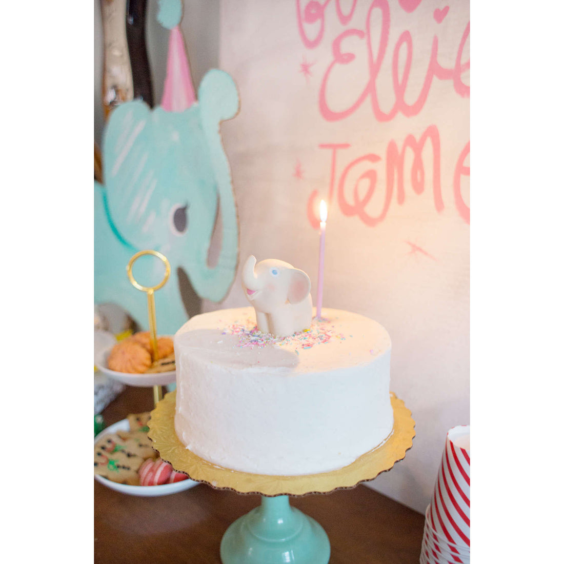 oli-&-carol-vintage-nelly-the-elephant-teether- (13)