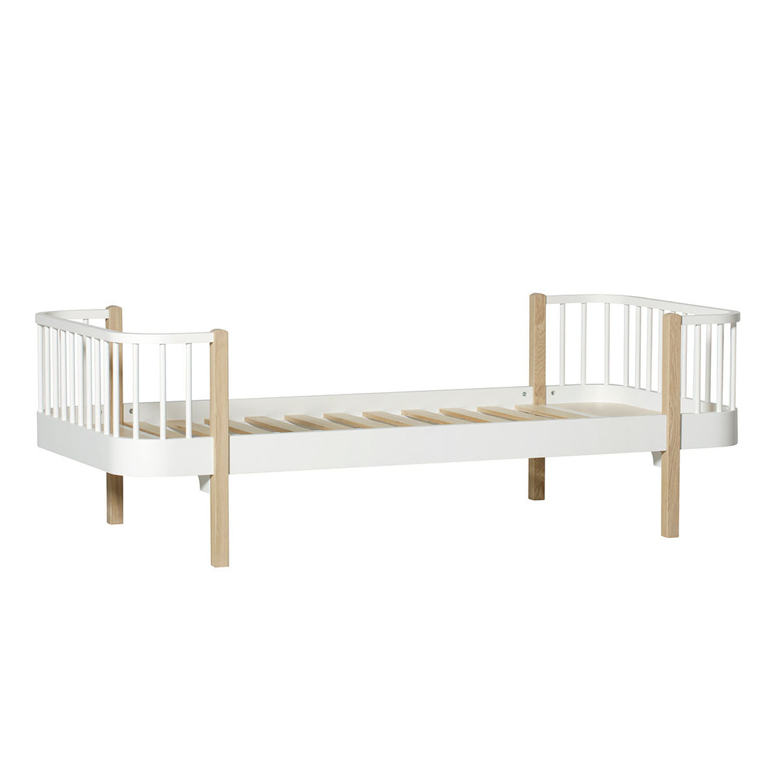oliver-furniture-wood-bed-white-oak- (2)