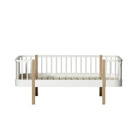 oliver-furniture-wood-junior-day-bed-white-oak- (1)