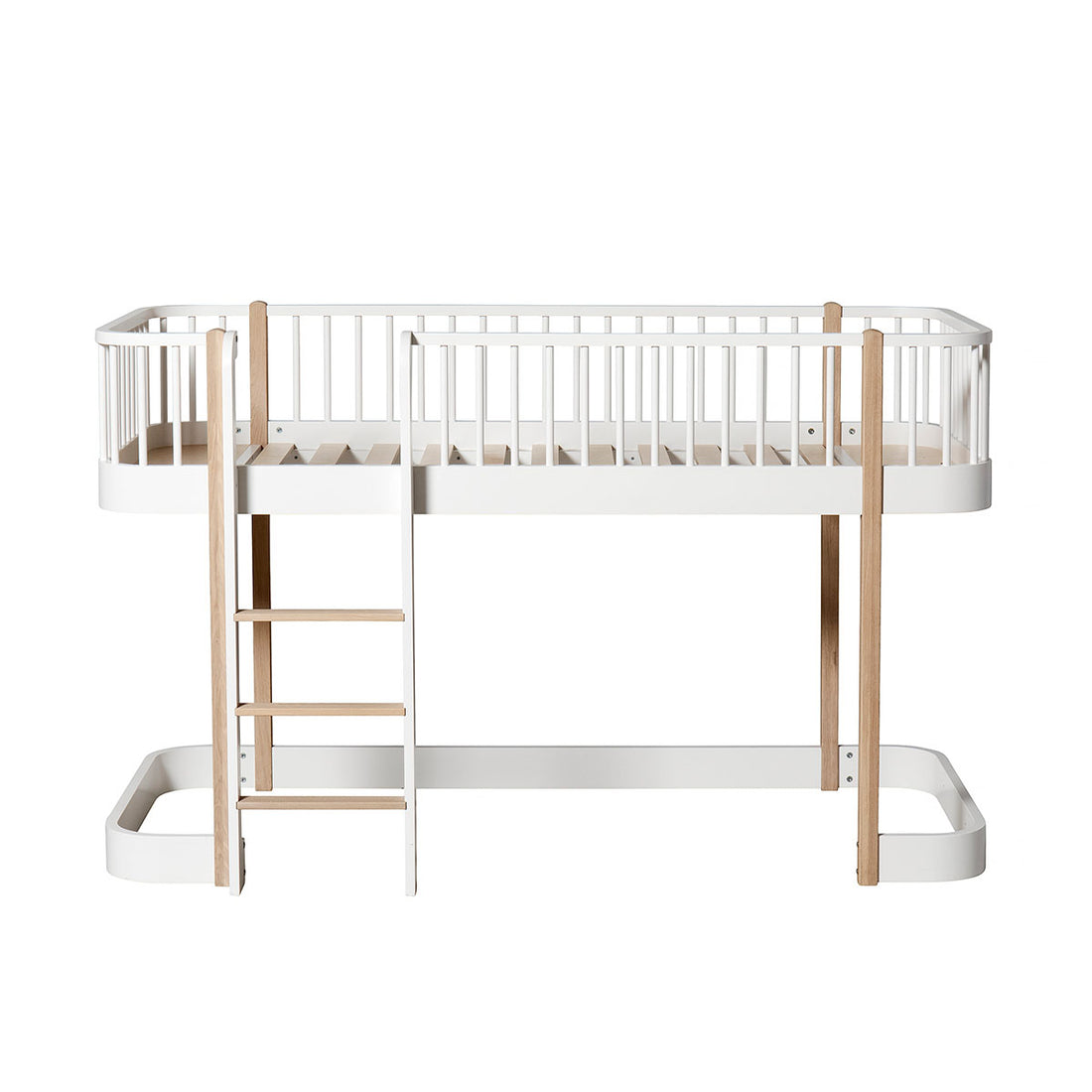 oliver-furniture-wood-low-loft-bed-ladder-front-white-oak- (1)