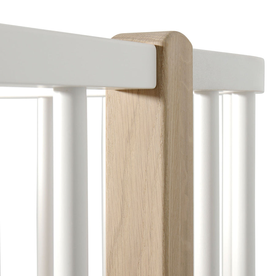 oliver-furniture-wood-low-loft-bed-ladder-front-white-oak- (3)