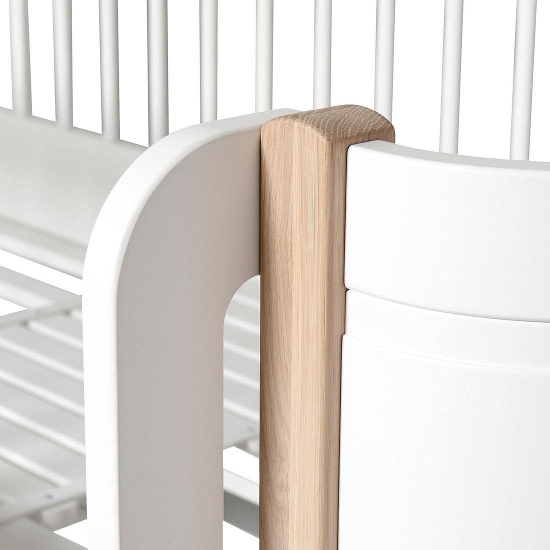 oliver-furniture-wood-mini-with-low-loft-bed-ladder-front-68x162cm-white-oak- (5)