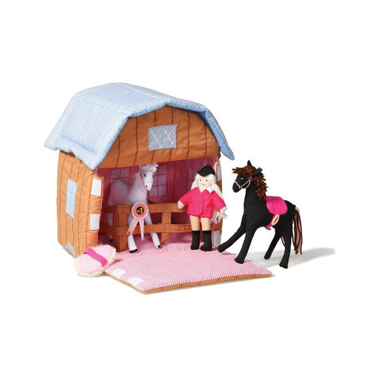 oskar-and-ellen-horse-stable- (1)