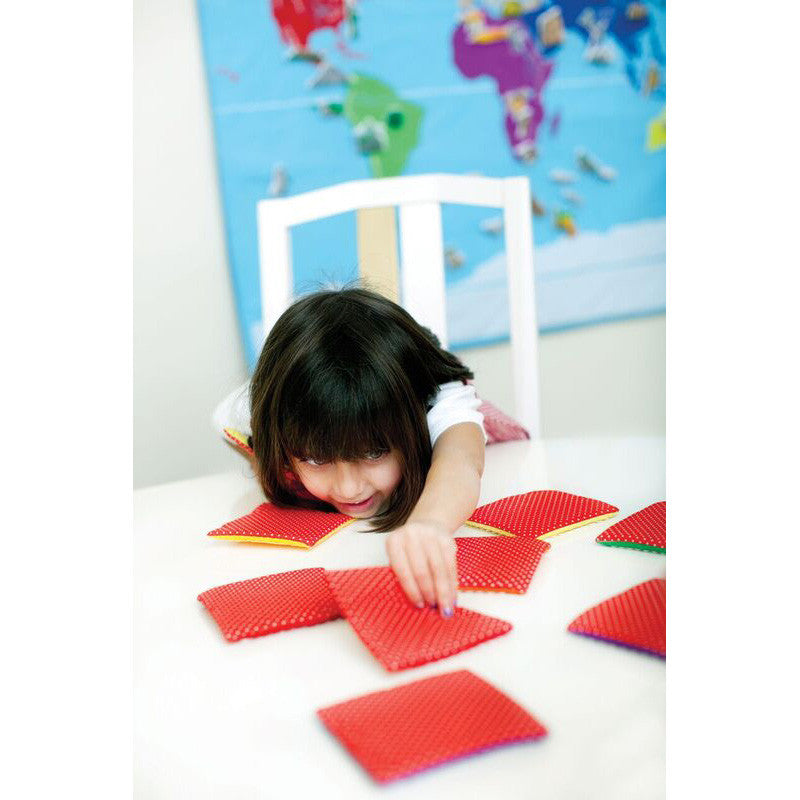 oskar-and-ellen-memory-cards- (2)