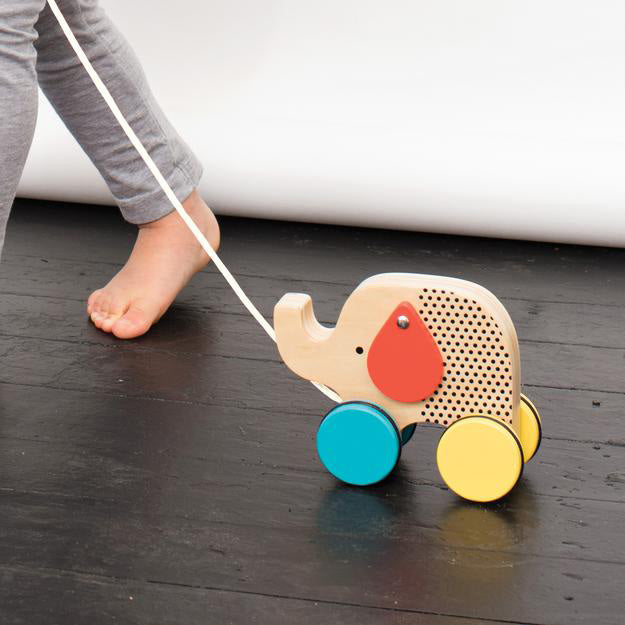petit-collage-jumping-jumbo-elephant-wood-pull-toys- (3)