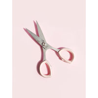 pom-maker-the-ultimate-pompom-scissors- (1)