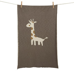 quax-knitted-blanket-giraffe- (1)