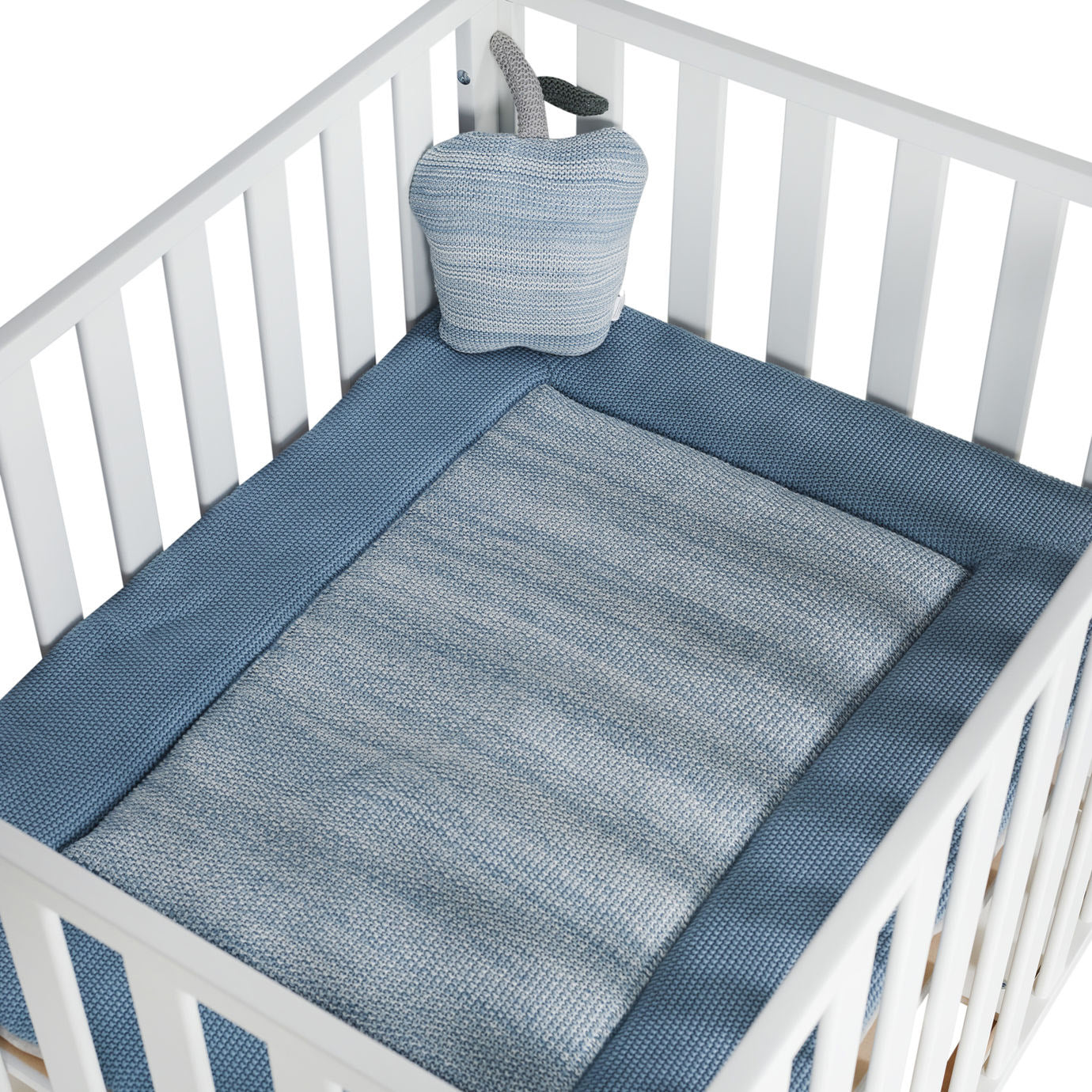 quax-knitted-toy-apple-blue- (2)